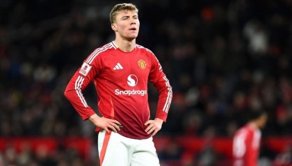 记者：霍伊伦已同意加盟那不勒斯，先租后买报价总额4500万欧